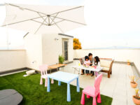 プランターを設置して、お日様の下で屋上が~でビングを楽しみましょう!採れたての野菜をその場で調理してBBQも楽しめます!